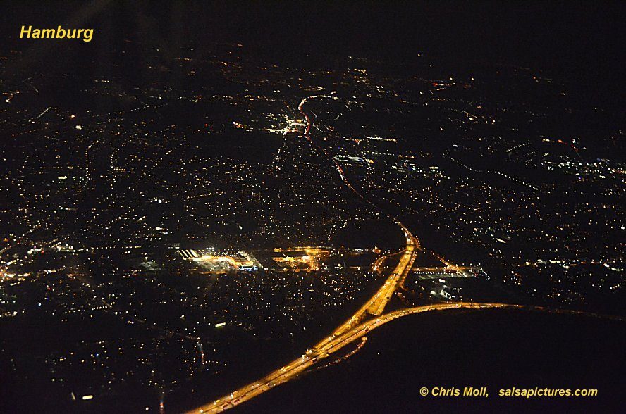 Hamburg (aufgenommen am 18.12.2013 aus einem LH-Airbus)