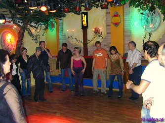 Kufstein: Salsa im Bolero - anklicken zum Vergröern - click to enlarge