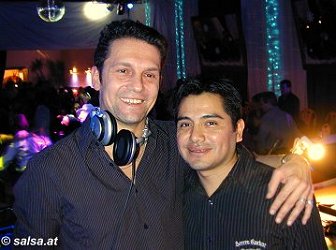 Salsa in Bamberg: Salsa DJs Alavaro und Alexandro in den Haas-Slen