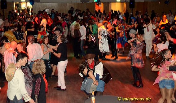 Salsa in Bonn: Carneval / Mundo Caribeno im Brückenforum