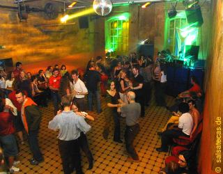 Salsa in Chemnitz: VOXX (hier klicken)