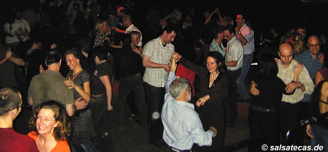 Salsa in Frankfurt: Brotfabrik