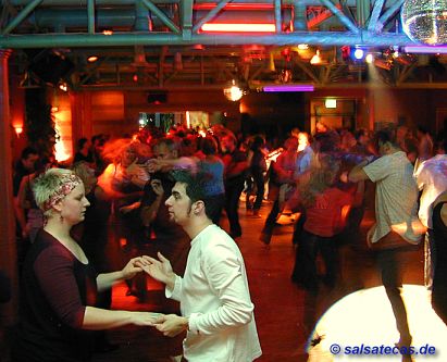 Bremen: Salsa in der Kantine 5