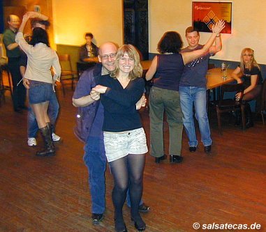 Salsa in Hhr-Grenzhausen bei Koblenz: die Gass