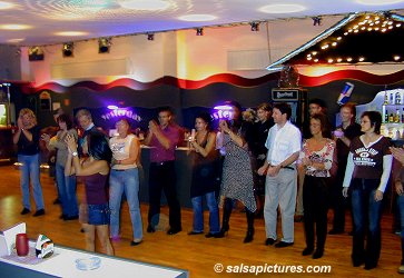 Salsa in Mnchengladbach: Tanzlokal Yesterday