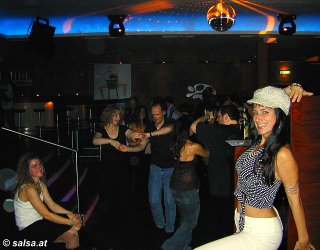 Salsa in München: 2Rooms (anklicken zum Vergrößern - click to enlarge)