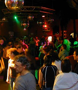 Salsa in Stuttgart: Discothek Enjoy